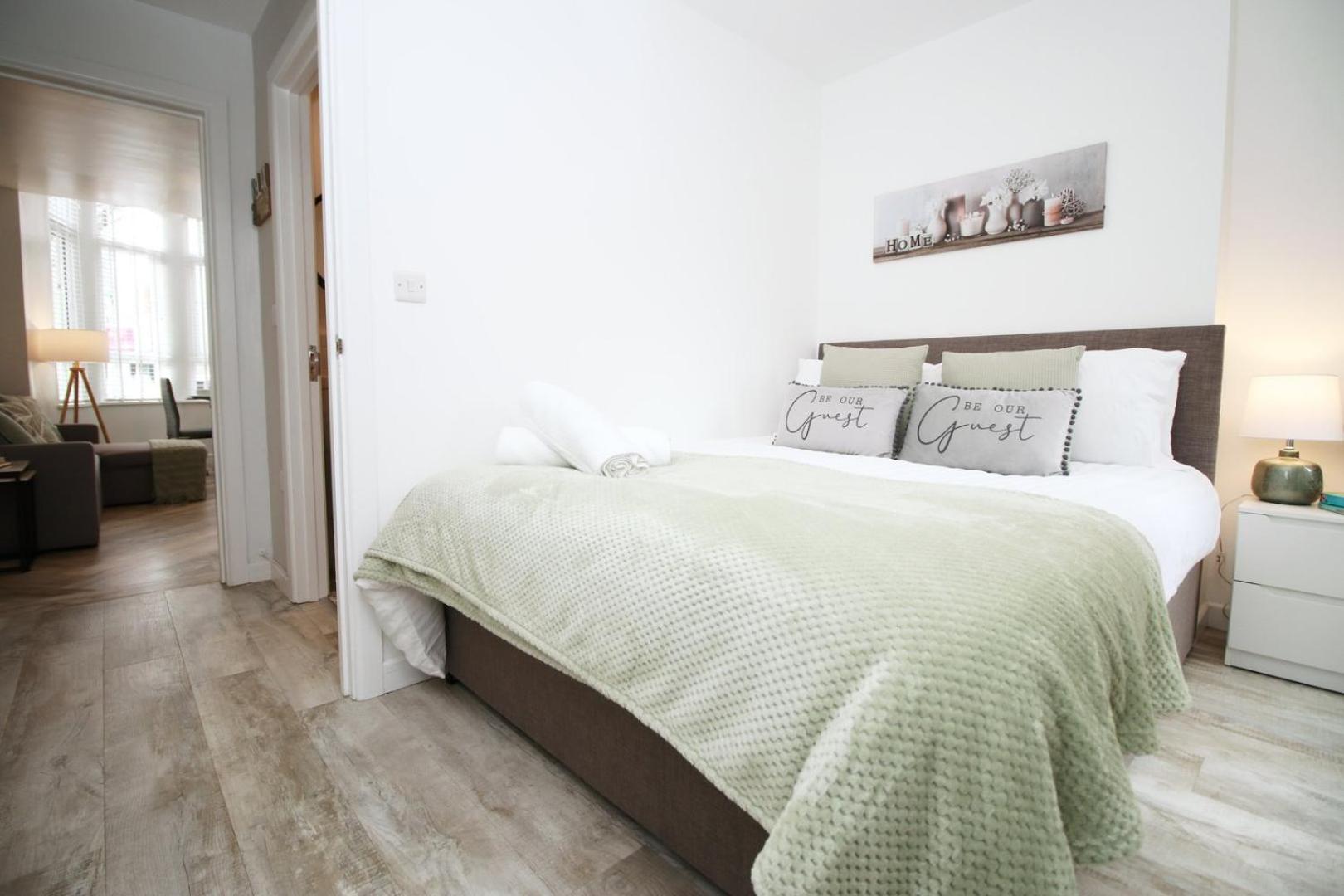 Chic 1br + Sofabed In Centre Cardiff