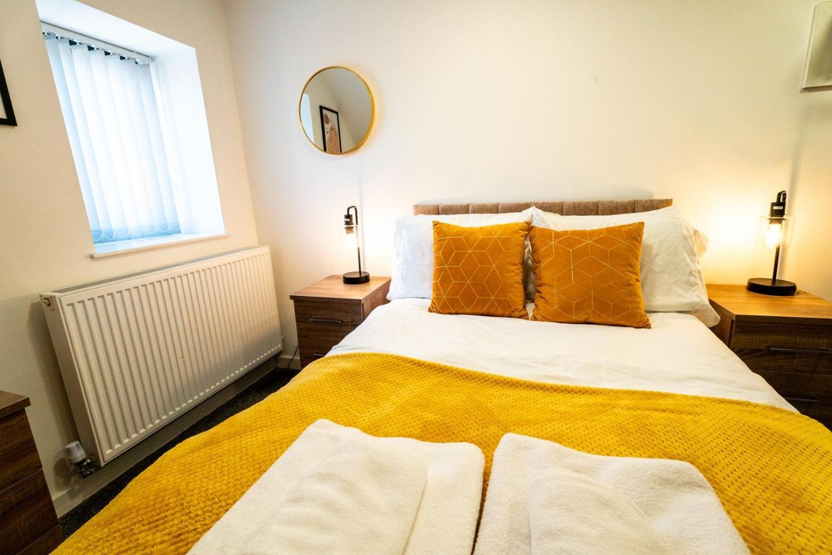 3 Double Br | Wifi | Smart Tv Cardiff