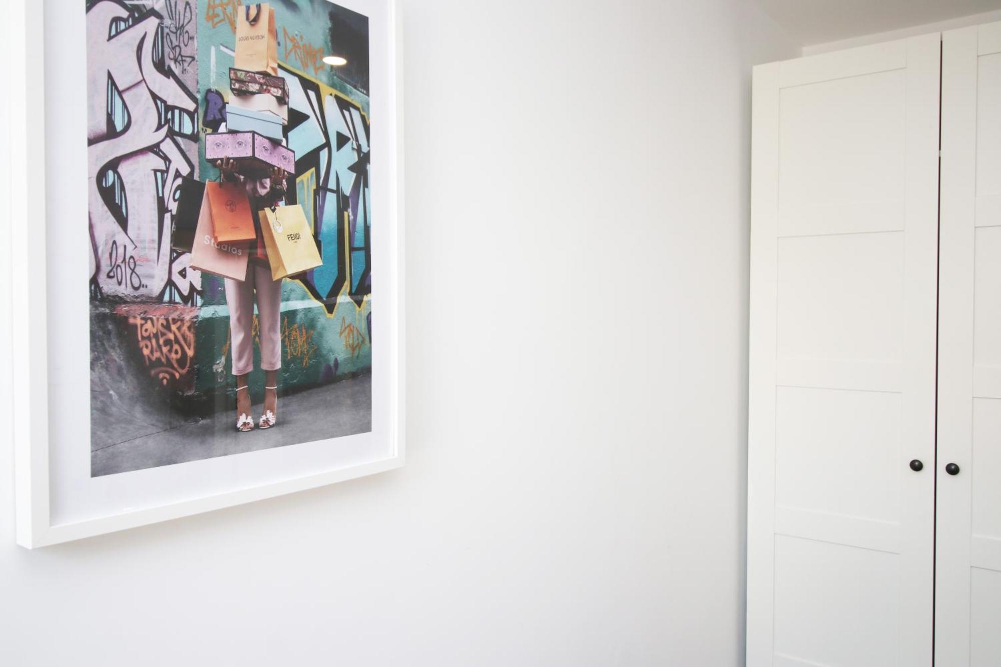 Cardiff's Ultimate Group Retreat Spacious 5br With Private Courtyard Apartment *