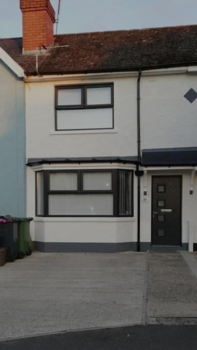 3 Bed In Heart Of Cardiff