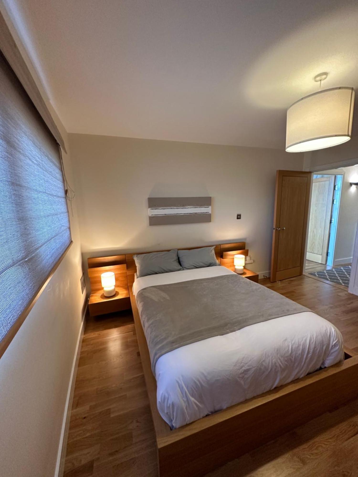 Apartment Center - With Free Parking