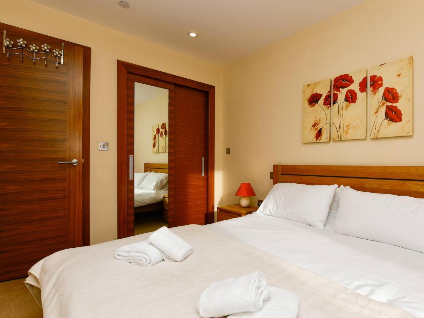 Pass The Keys Perfectly Located Apartment