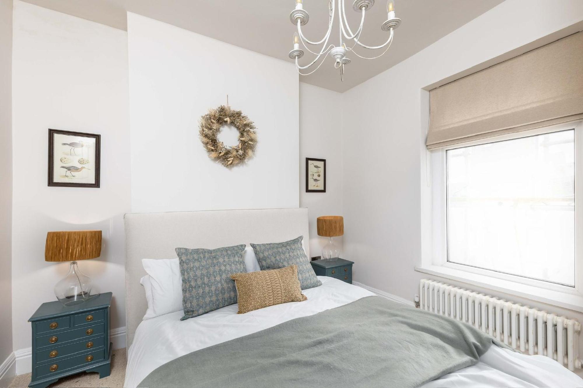 Luxury Townhouse In Centre, 5 Bedrooms, Up To 12 Guests Holiday home *