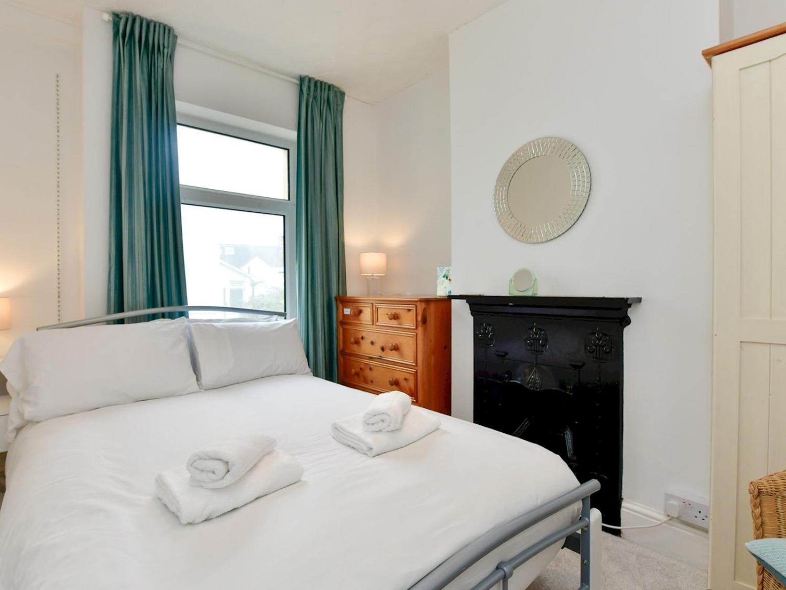 Cosy 2 Bed In Canton Pass The Keys *
