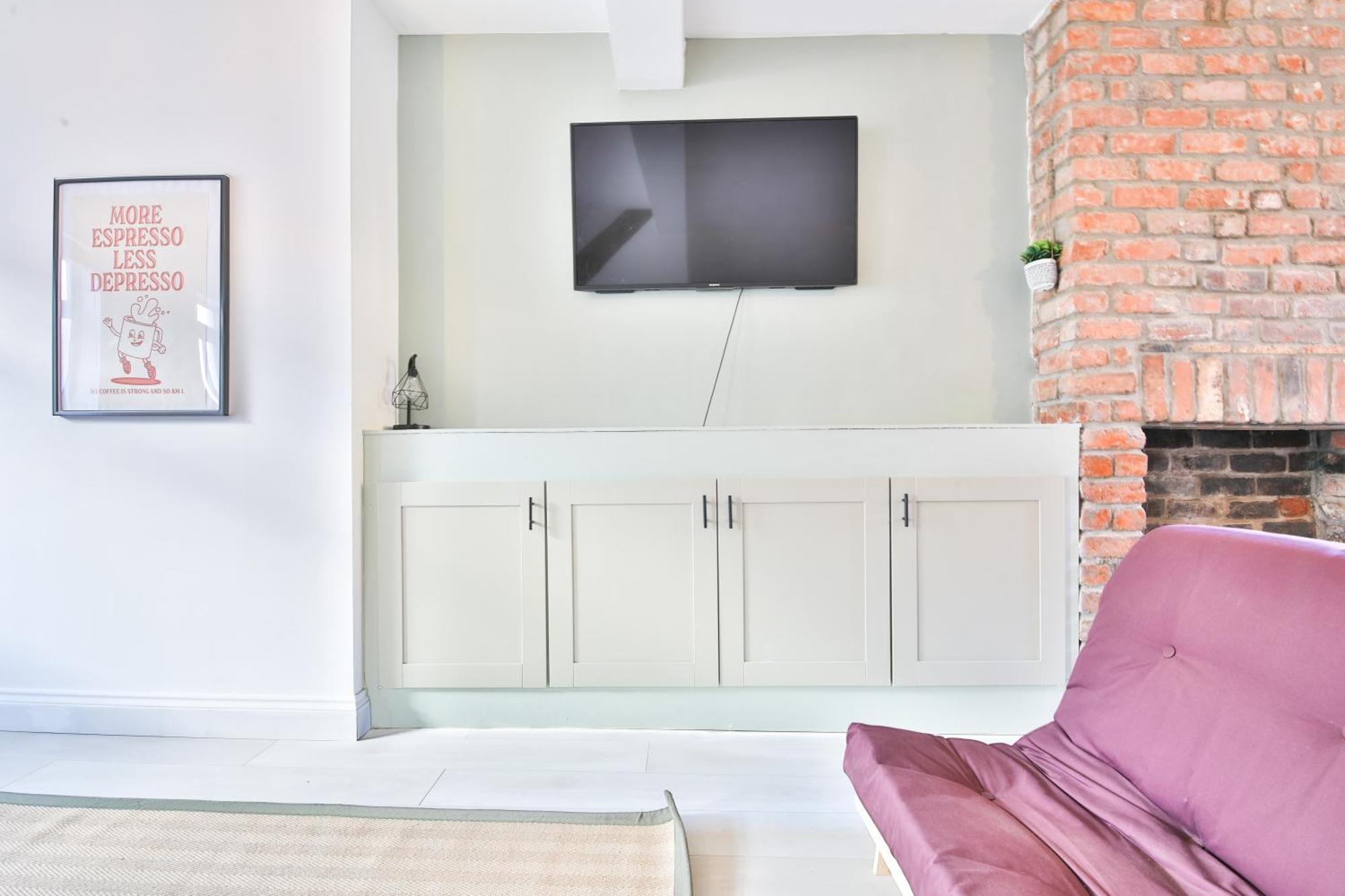 Stayright Charming 2br House, Walking Distance To City Centre Apartment