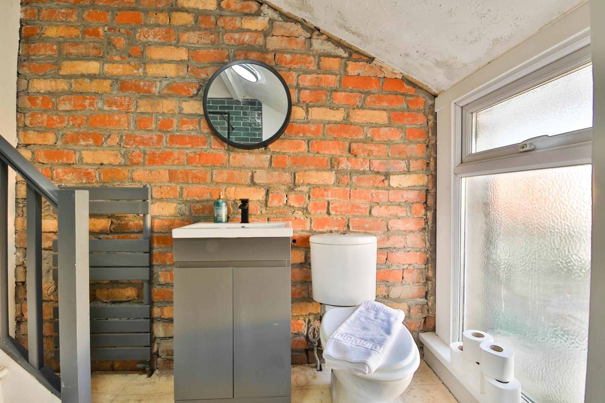 Stayright Charming 2br House, Walking Distance To City Centre Cardiff
