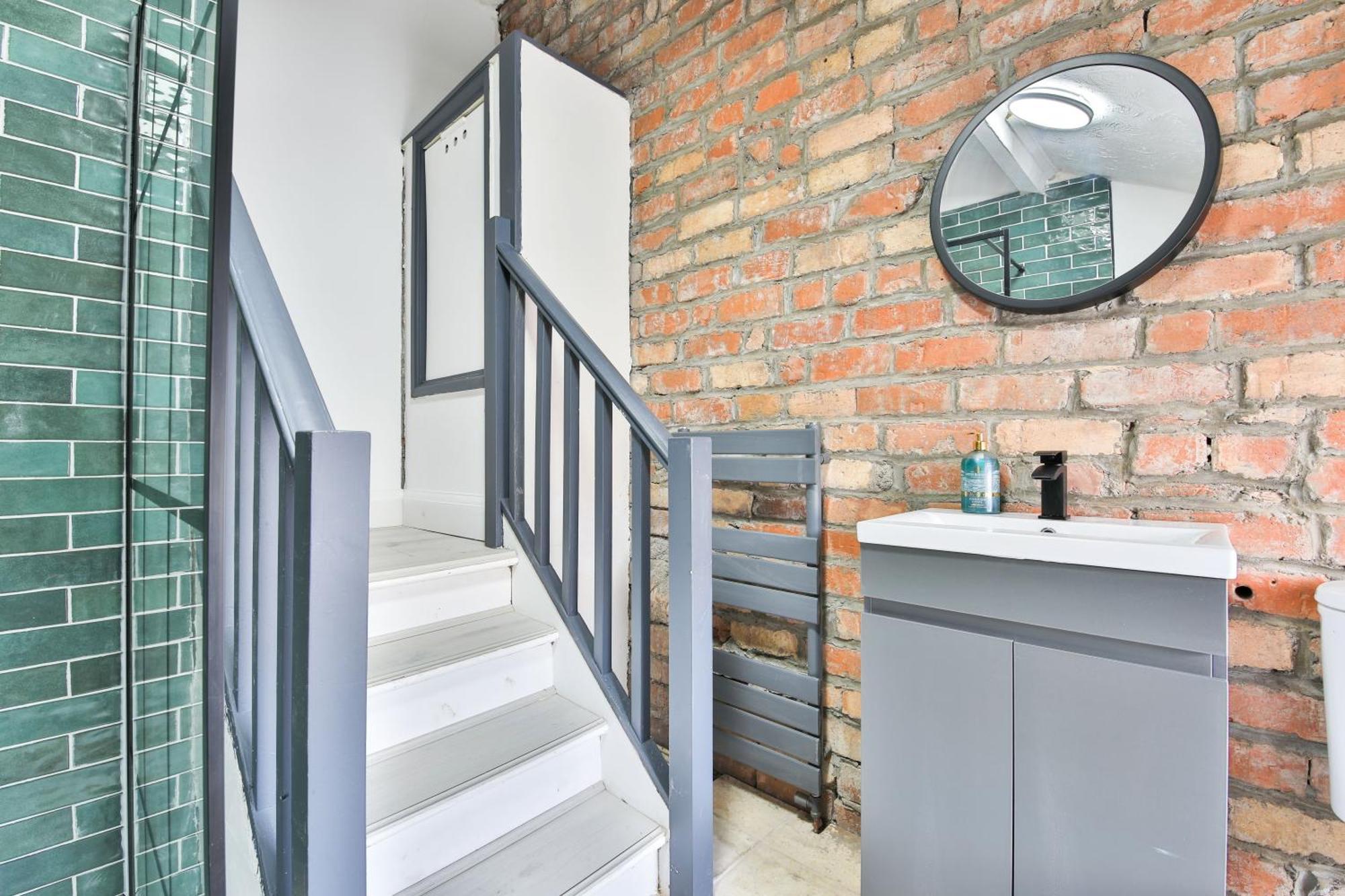 Apartment Stayright Charming 2br House, Walking Distance To City Centre