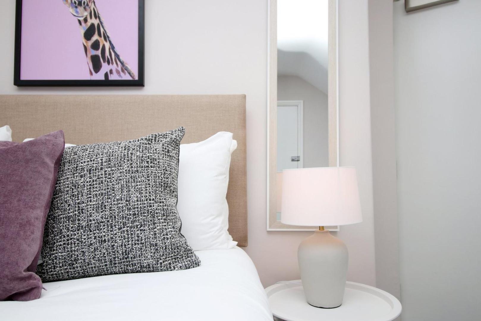 Apartment With Free Parking At Archer Road, Penarth