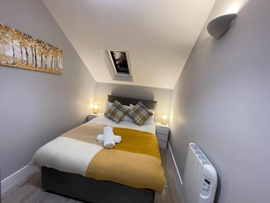 Luxury 2 Bed Centre Duplex With High Ceilings Apartment