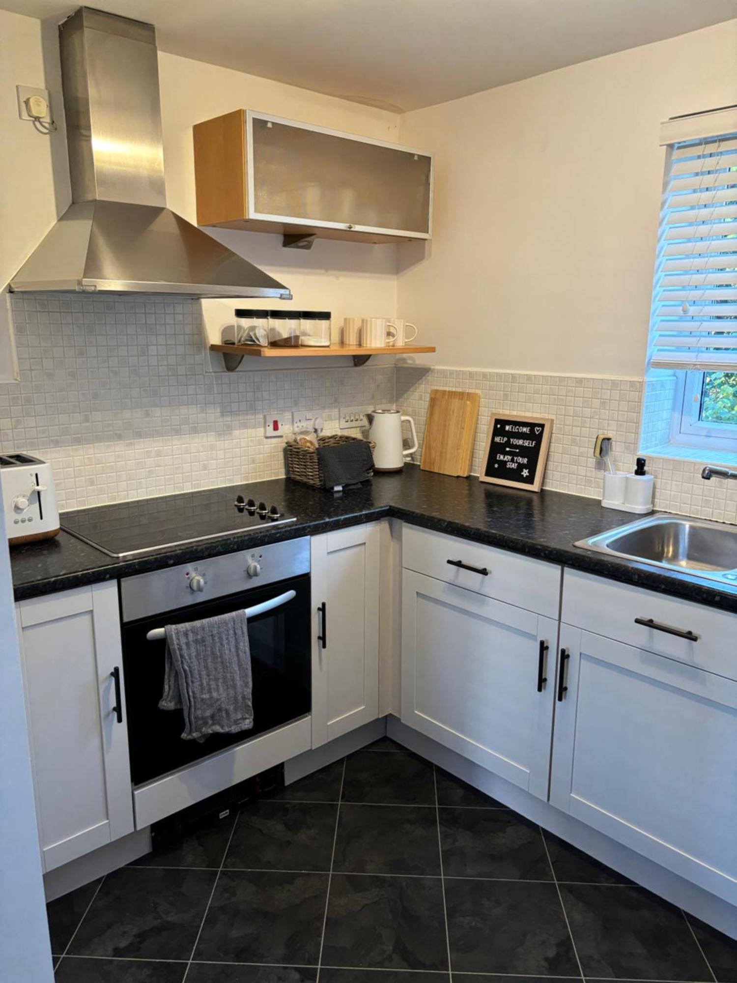 One Or Two Double Bed In Pontprennau