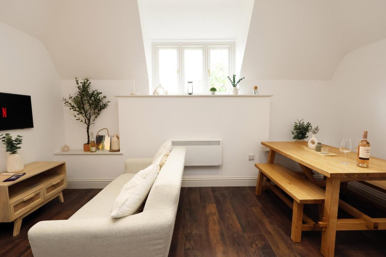 Relax In Pontcanna 1br With Parking *