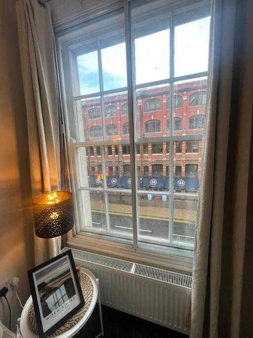 Apartment Rugby Haven: 2br/1ba Near Principality Stadium
