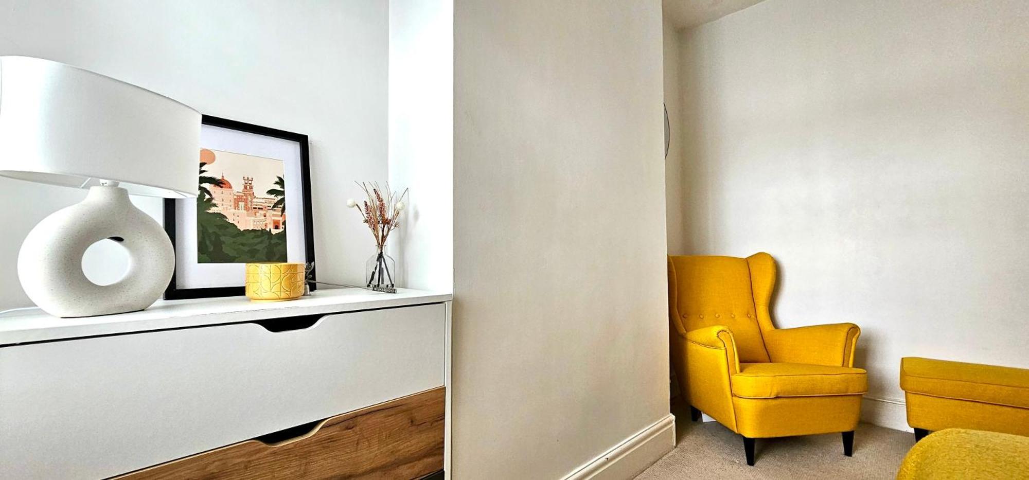 Hazelhurst By Switchback Apartment