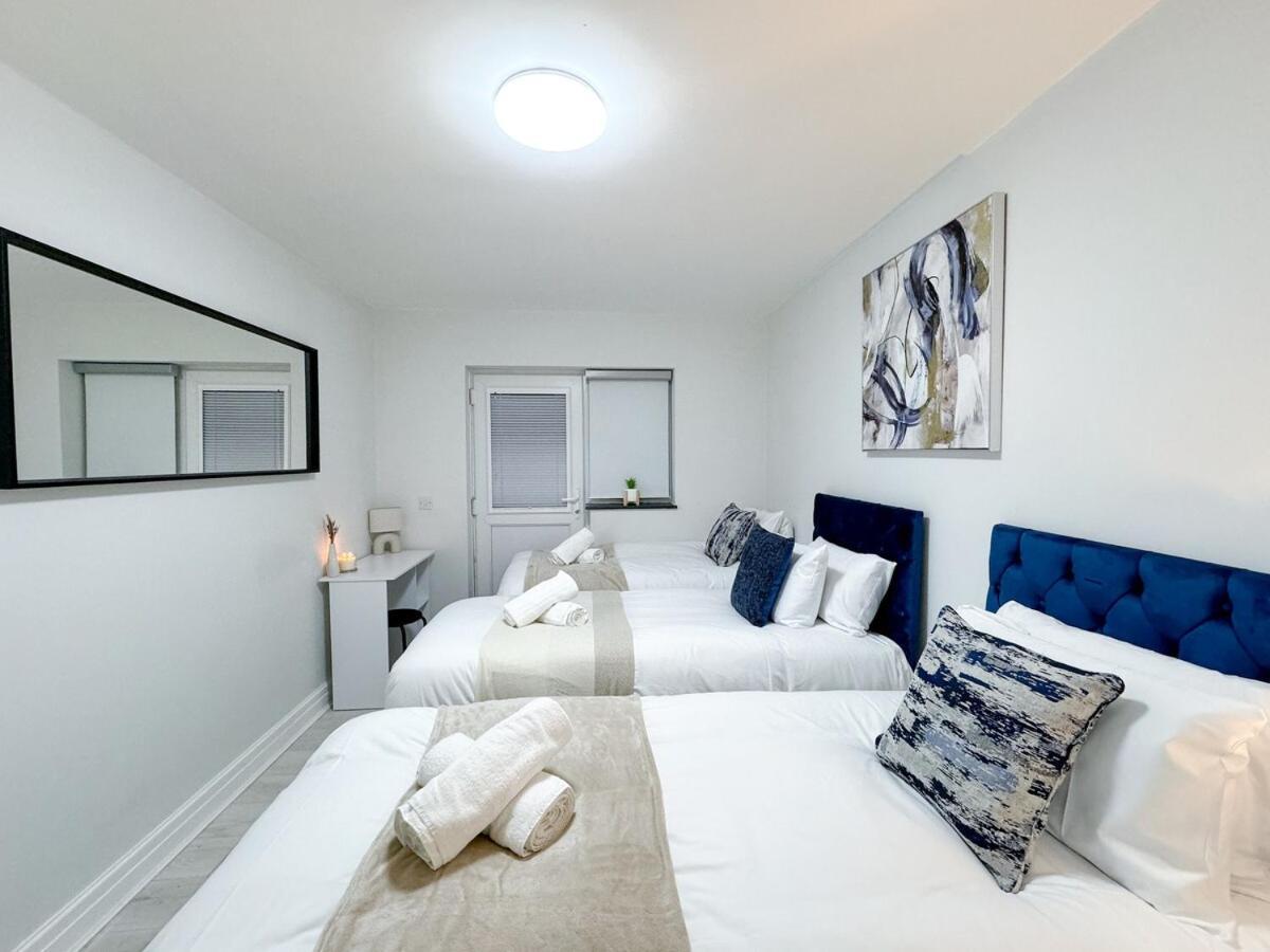 Centre Charming 2-bed Flat With Garden