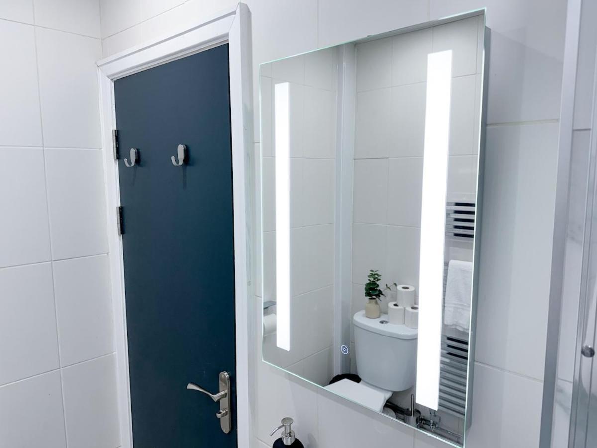 Centre Charming 2-bed Flat With Garden Apartment Cardiff