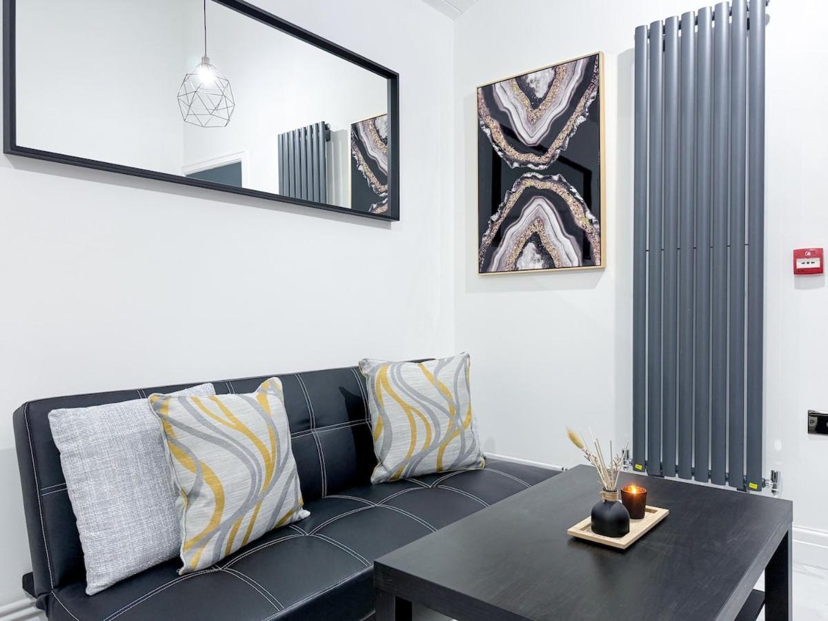 Centre Charming 2-bed Flat With Garden Apartment Cardiff