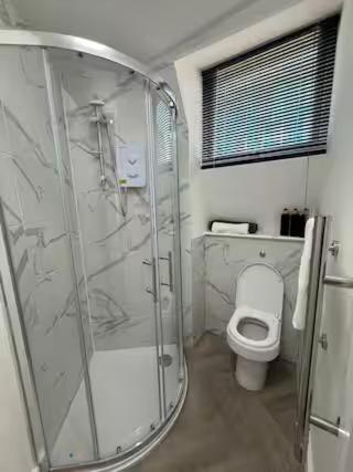 9 Mill Lane, - Prime Centre *