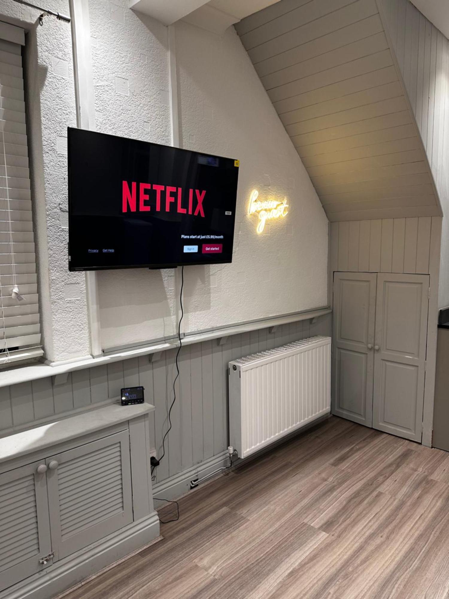 Luxury Near Cardiff