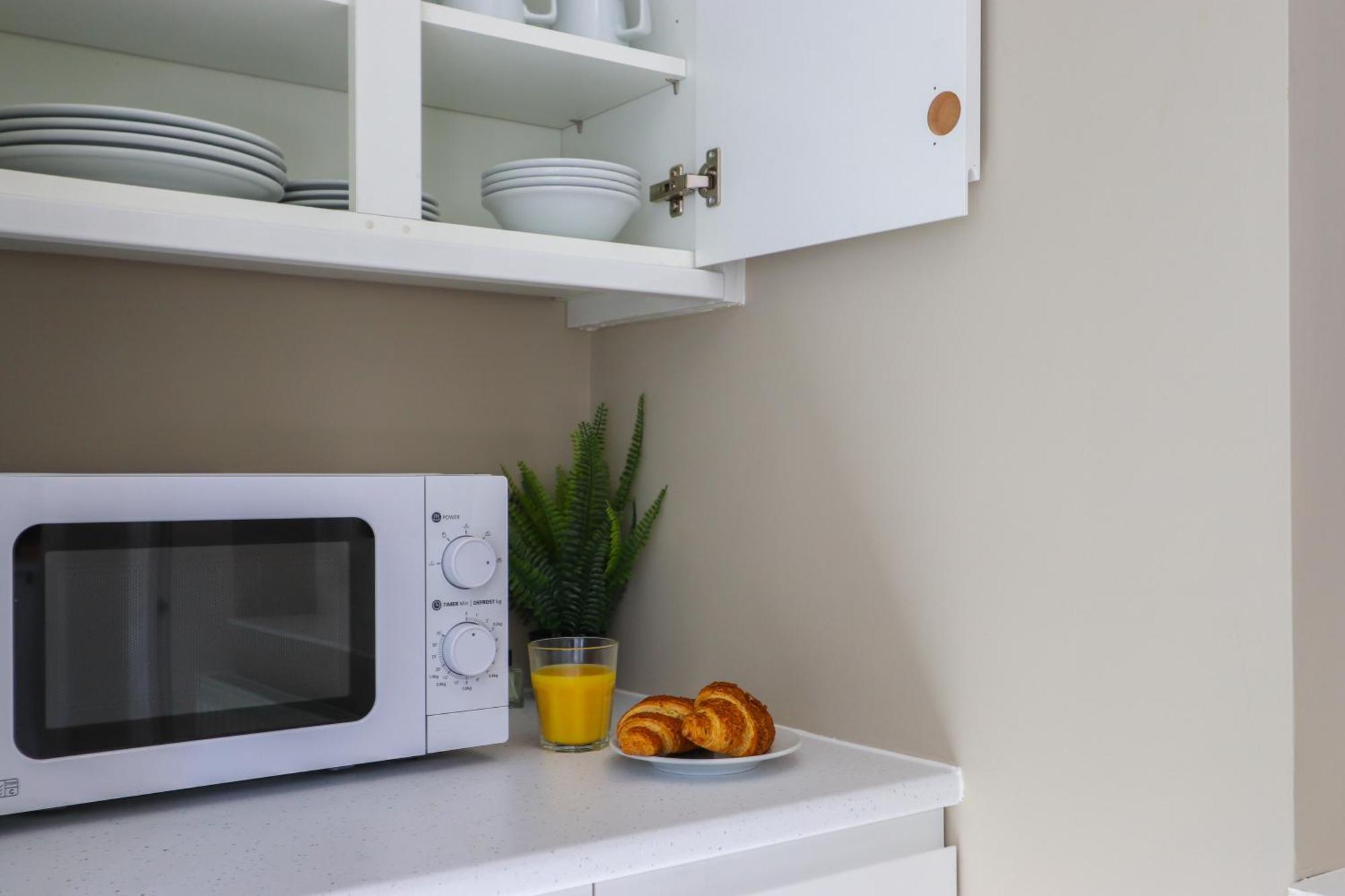 Sanjo By Koya Homes-2-bed Home-free Parking Holiday home
