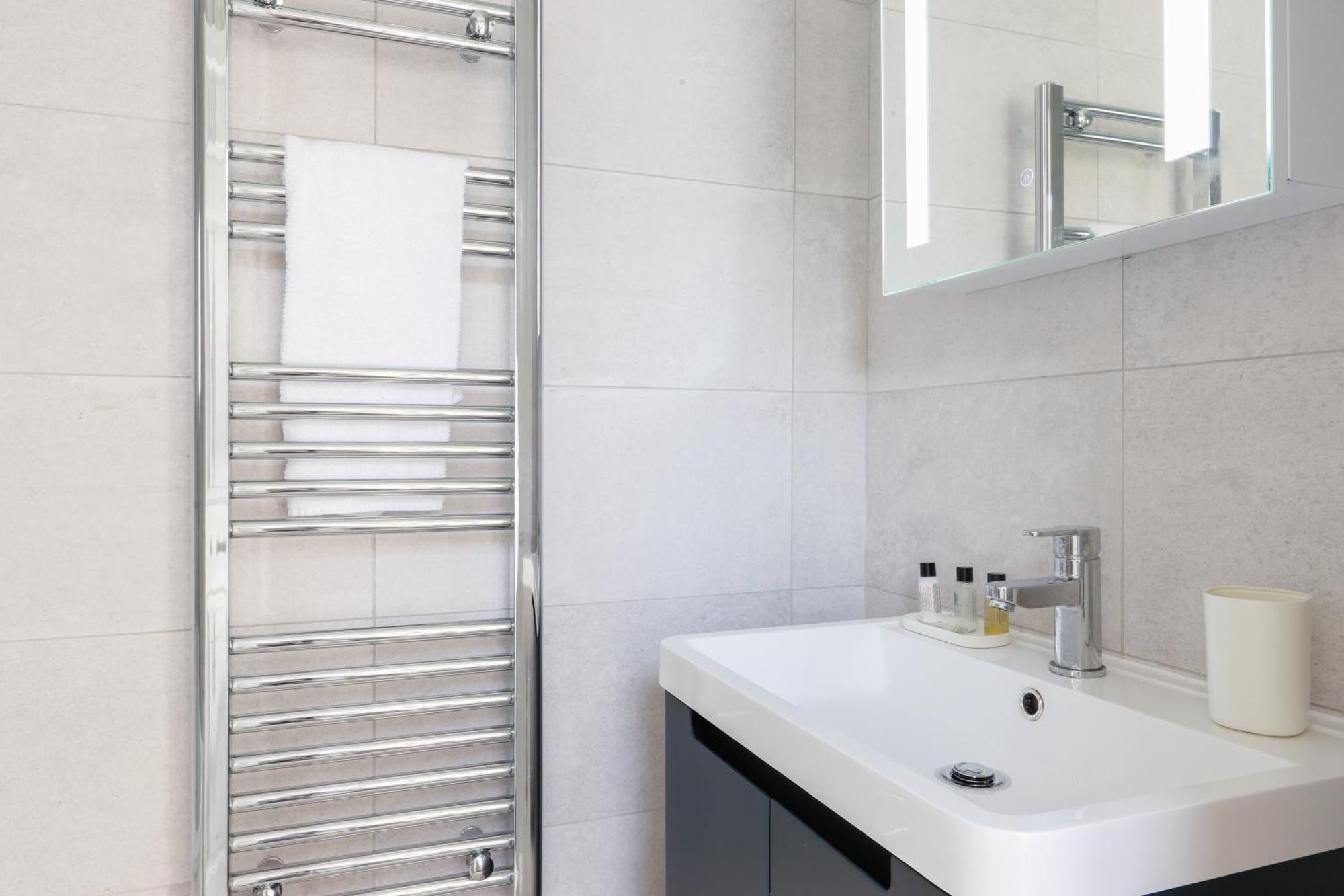 Sanjo By Koya Homes-2-bed Home-free Parking *