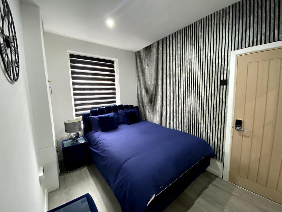 Holiday home Sleeps 11