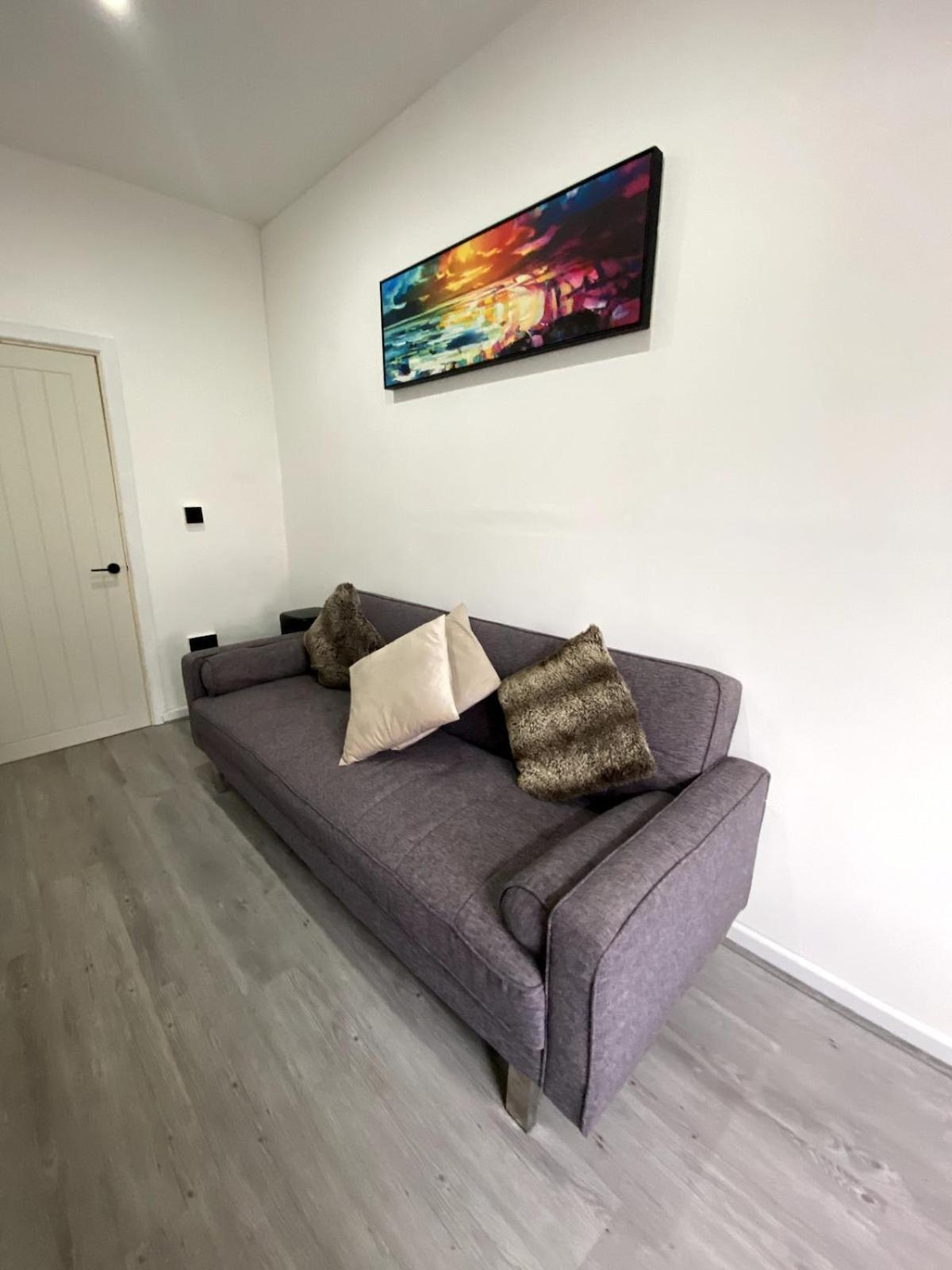 Sleeps 11
