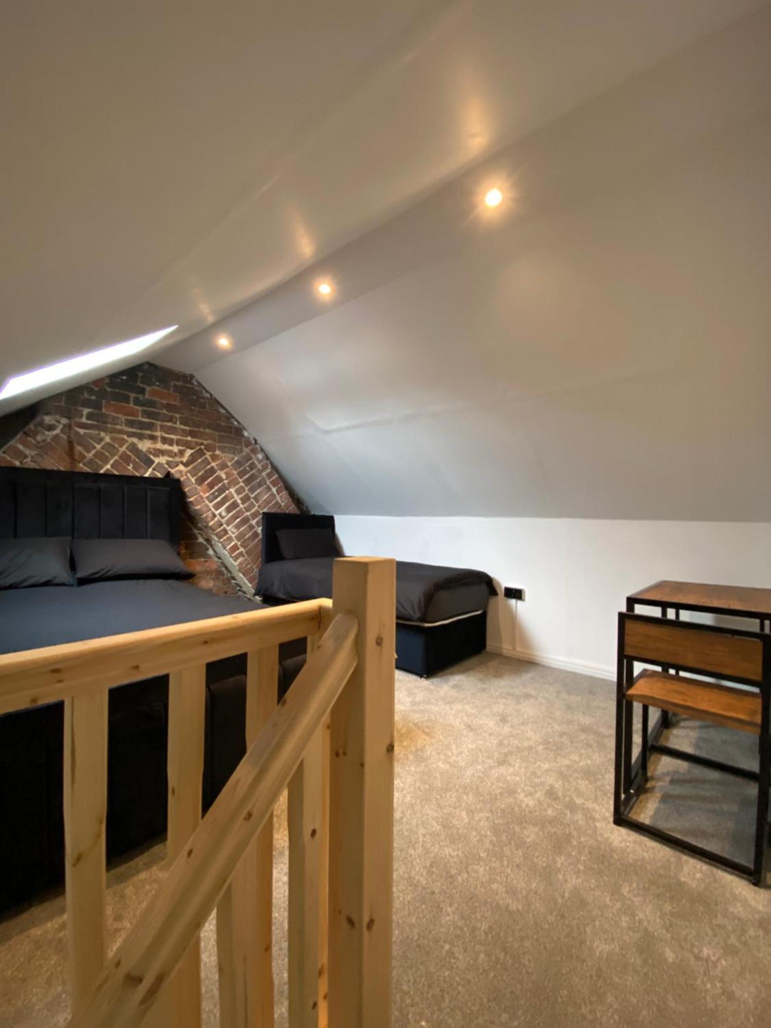 Sleeps 11 * Cardiff
