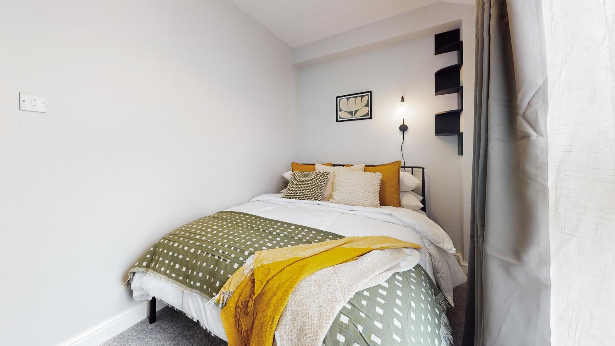 Stylish 3 Bedroom House In The Heart Of *