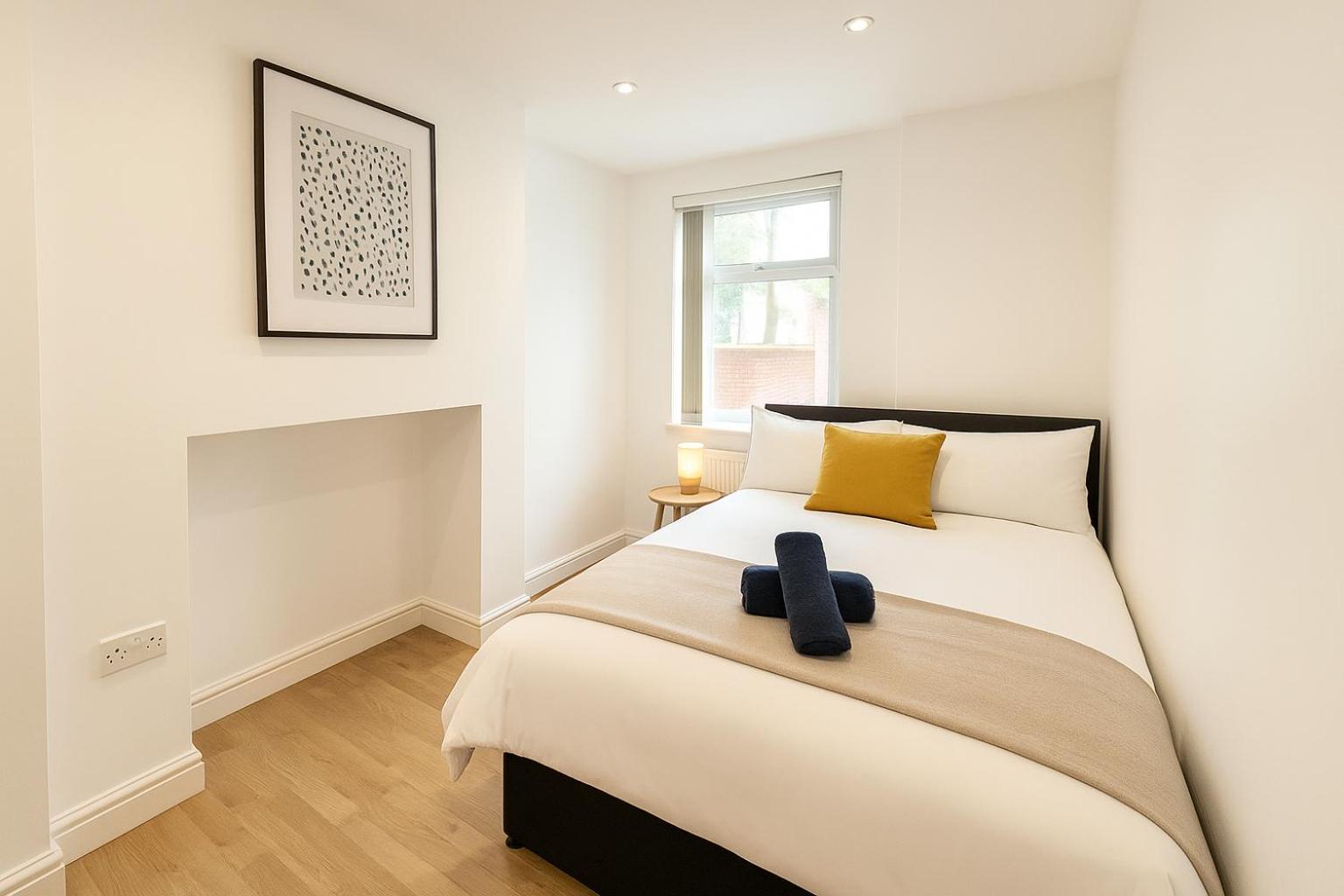 Apartment Bute Park W/ Heating + Private Bathroom *