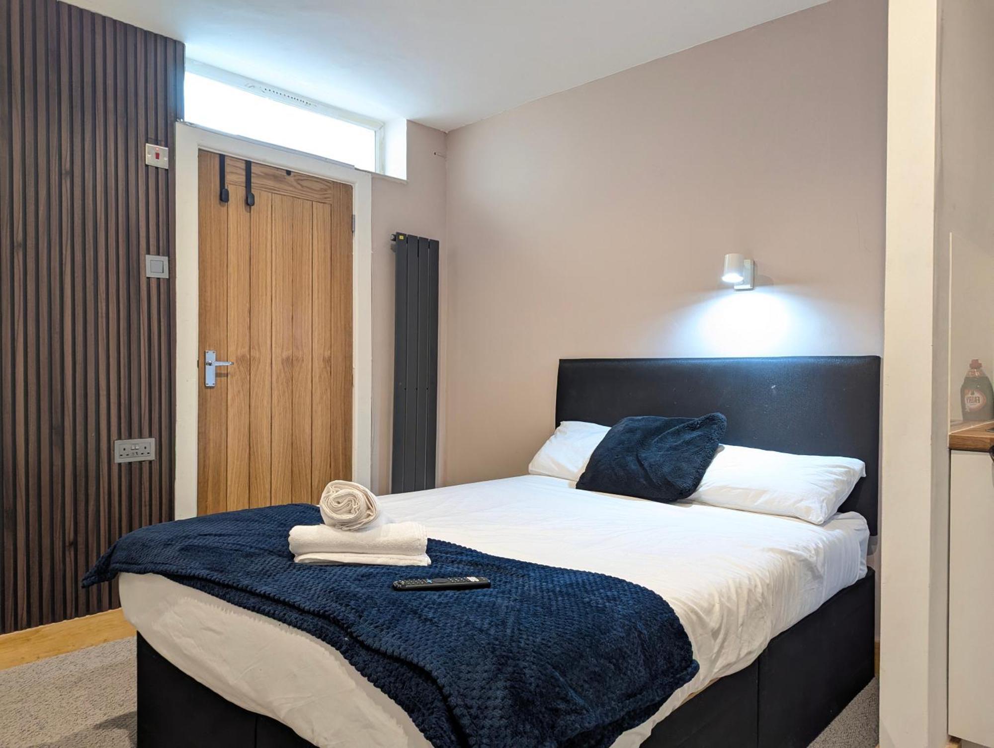 Cosy & Cardiff