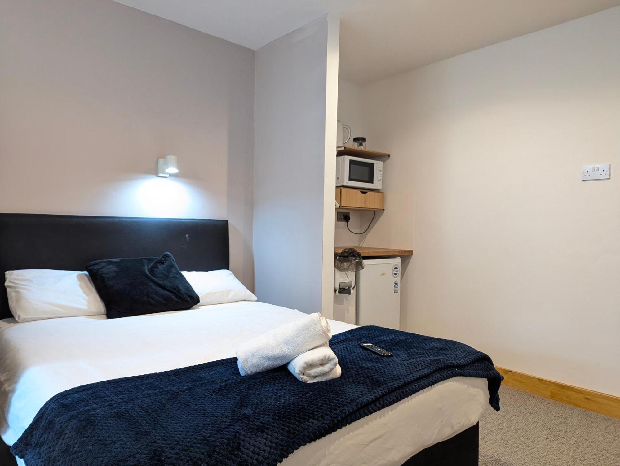Cosy & * Cardiff