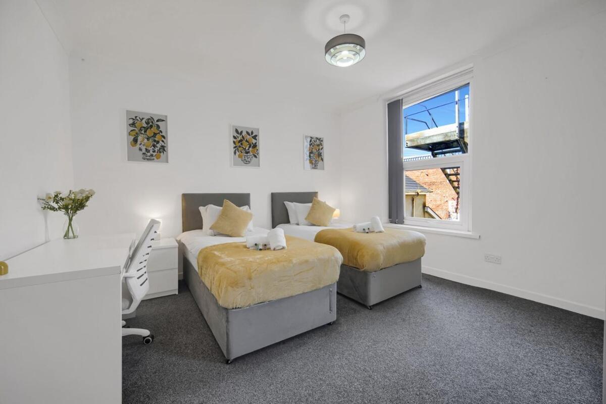 Spacious - - Fast Wifi - Netflix Apartment