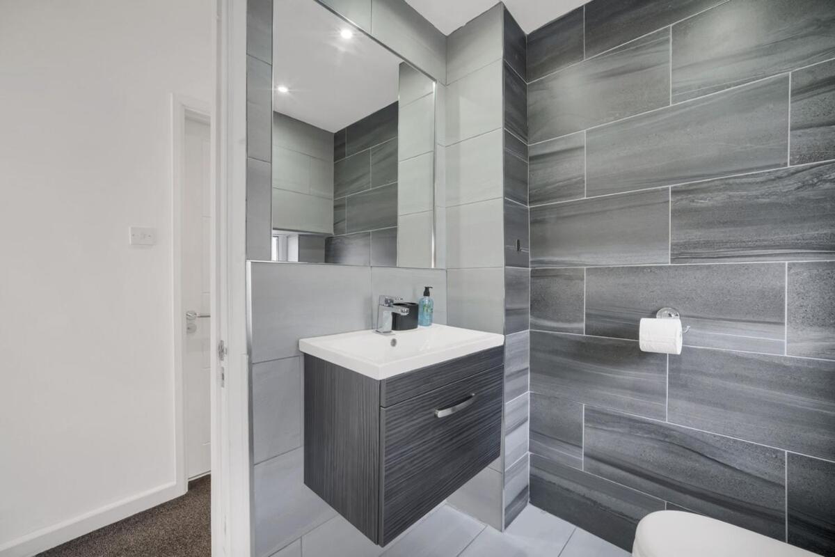 Spacious - - Fast Wifi - Netflix Cardiff