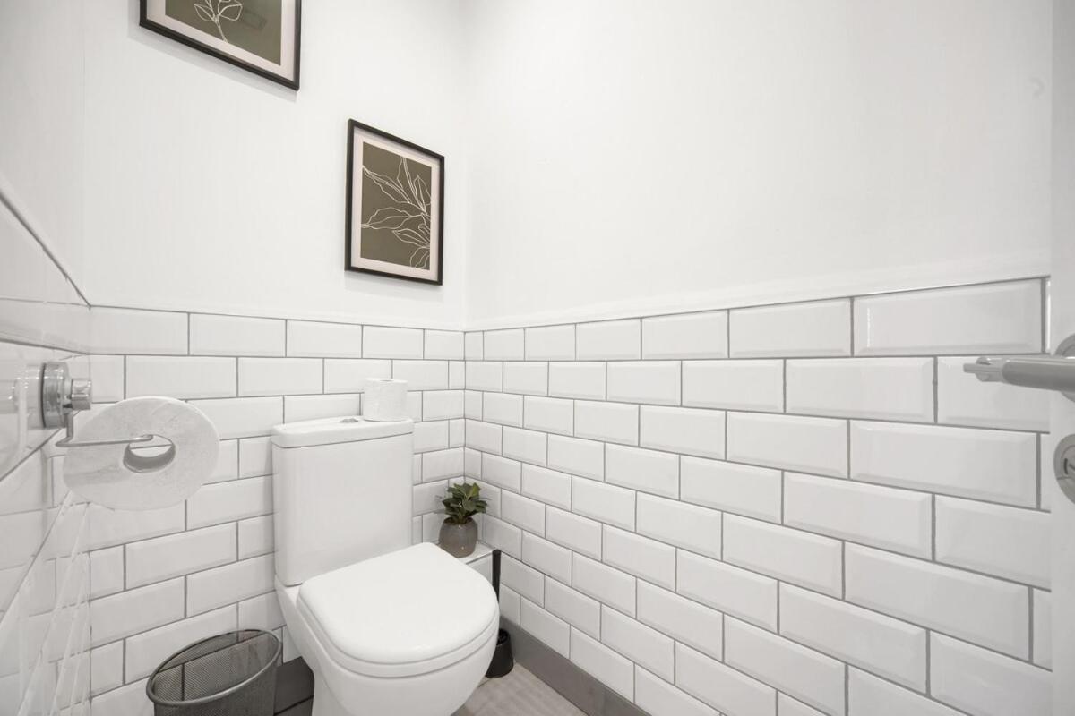 Spacious - - Fast Wifi - Netflix * Cardiff
