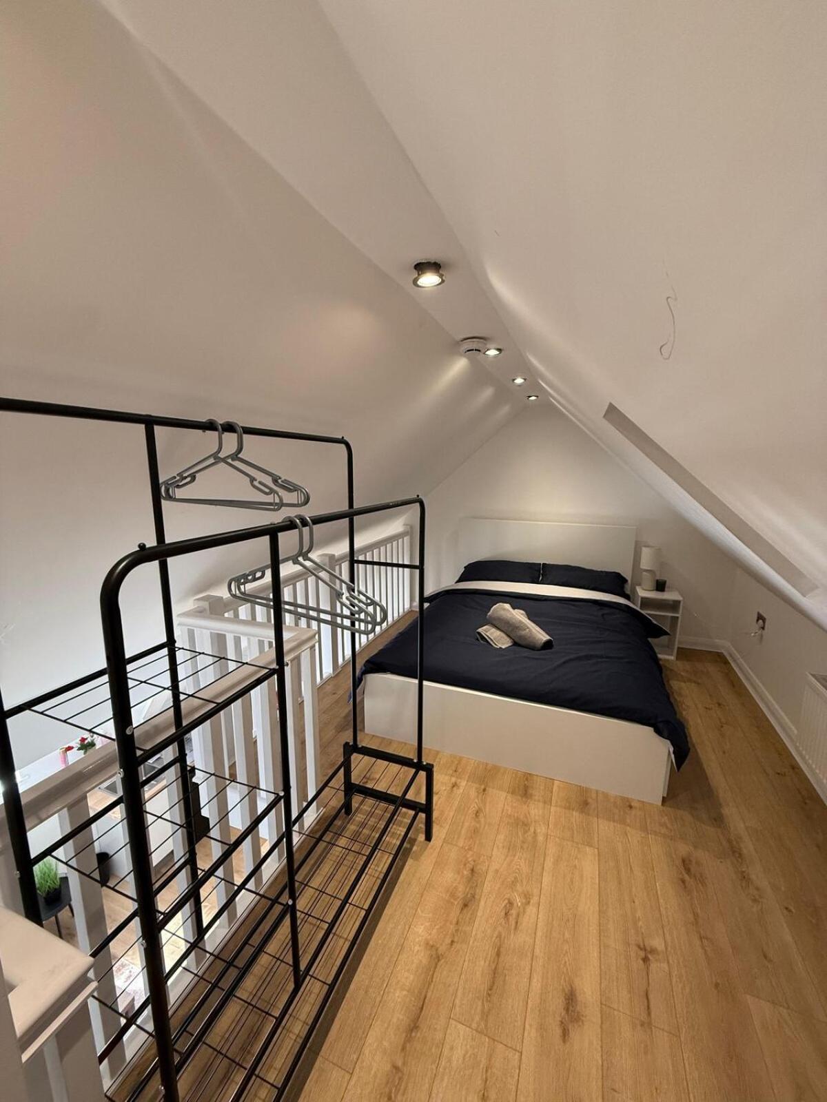 Cosy 2 Bed Bay Retreat! * Cardiff