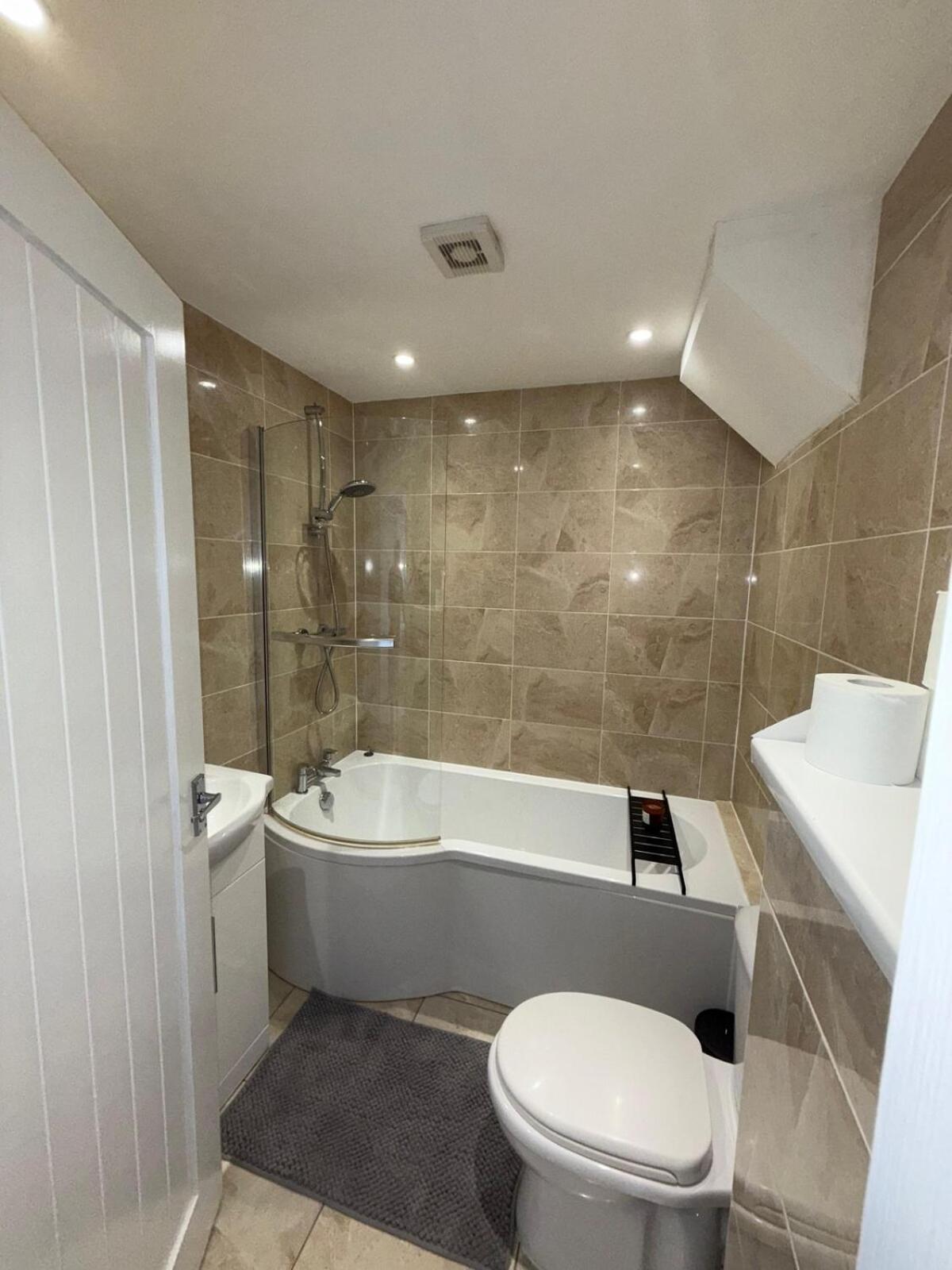 Cosy 2 Bed Bay Retreat! Apartment