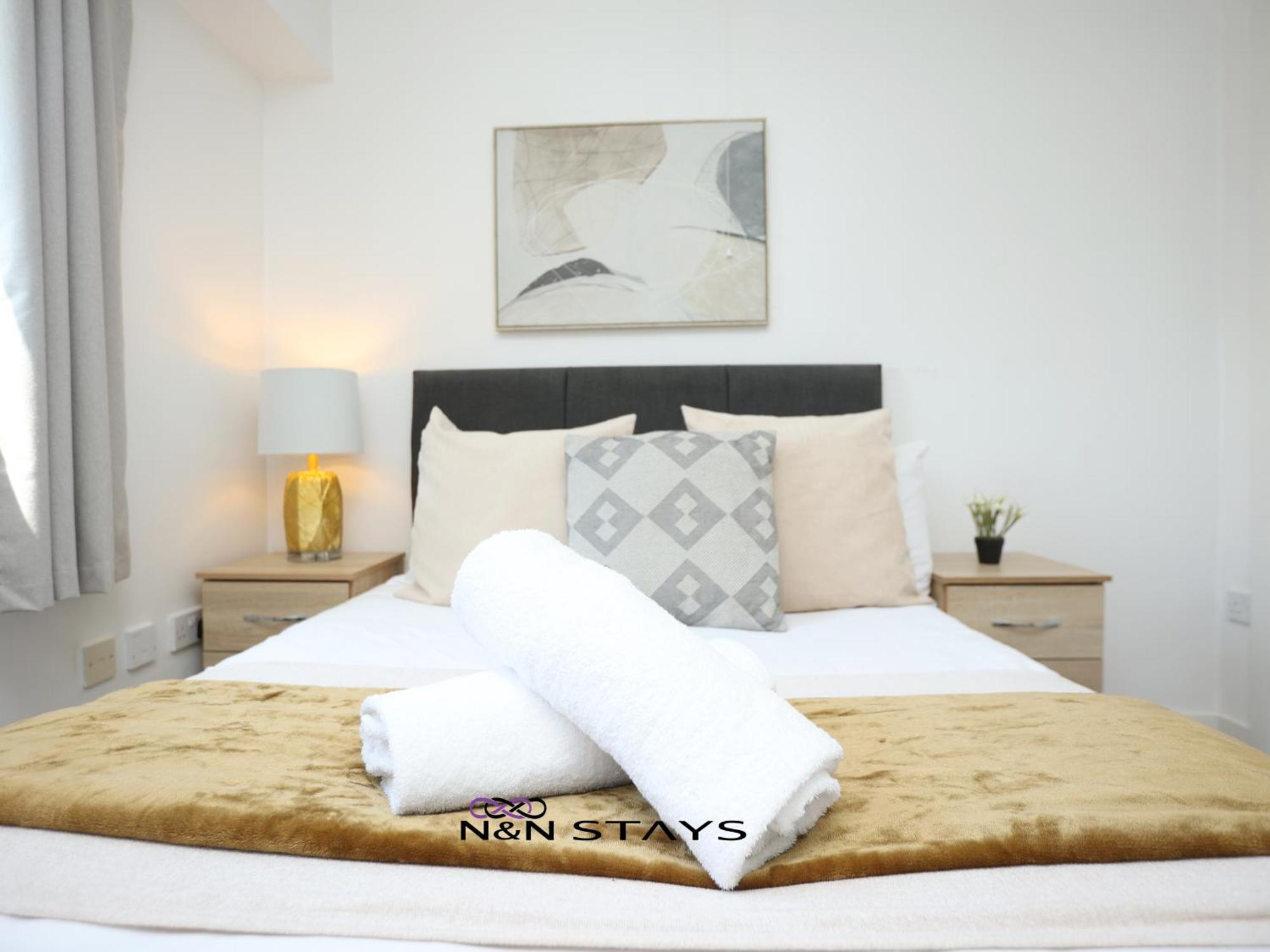 Queen Street By N And N Stays, Close To Centre, Restaurants And Shops, Secure Private Parking *