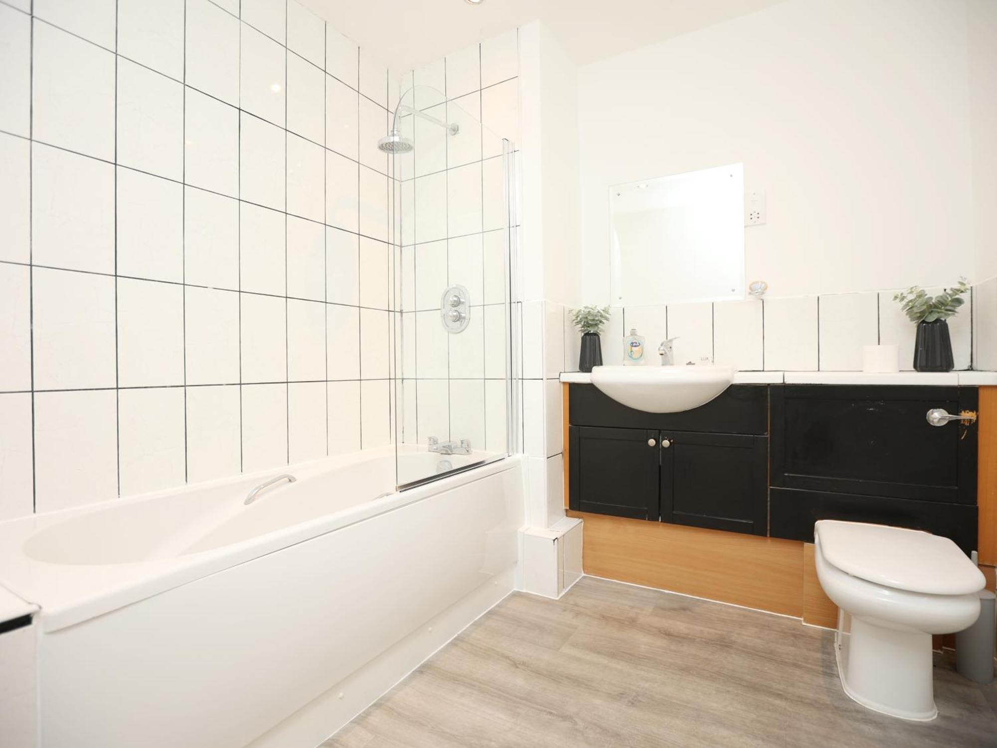 Queen Street By N And N Stays, Close To Centre, Restaurants And Shops, Secure Private Parking *