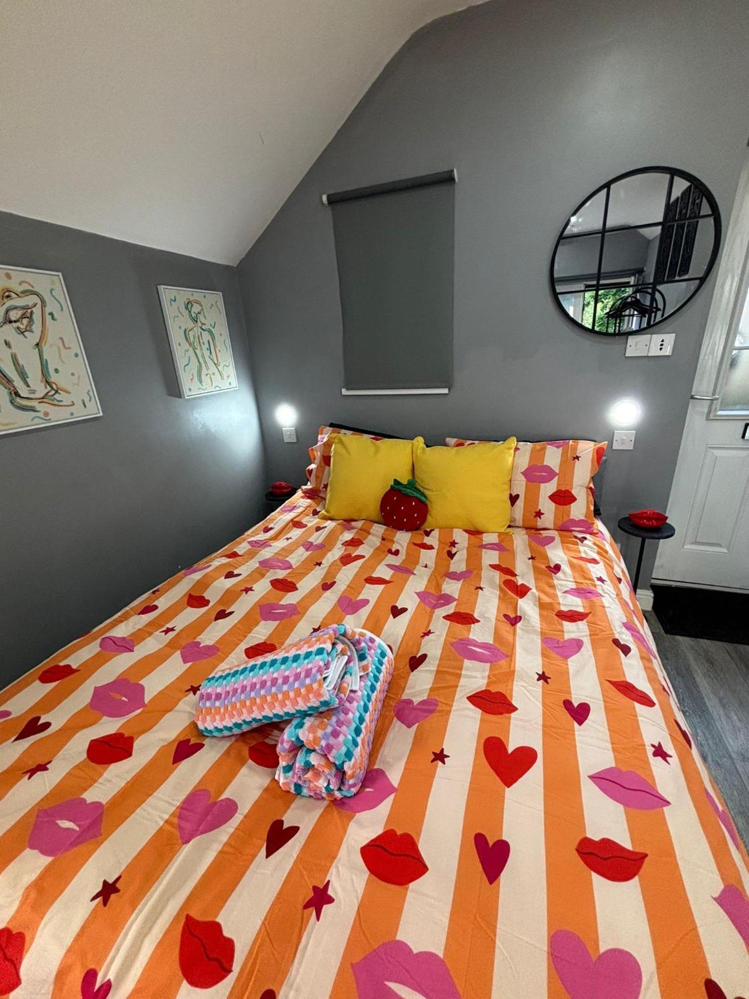 A Stylish Private In The Heart Of The * Cardiff