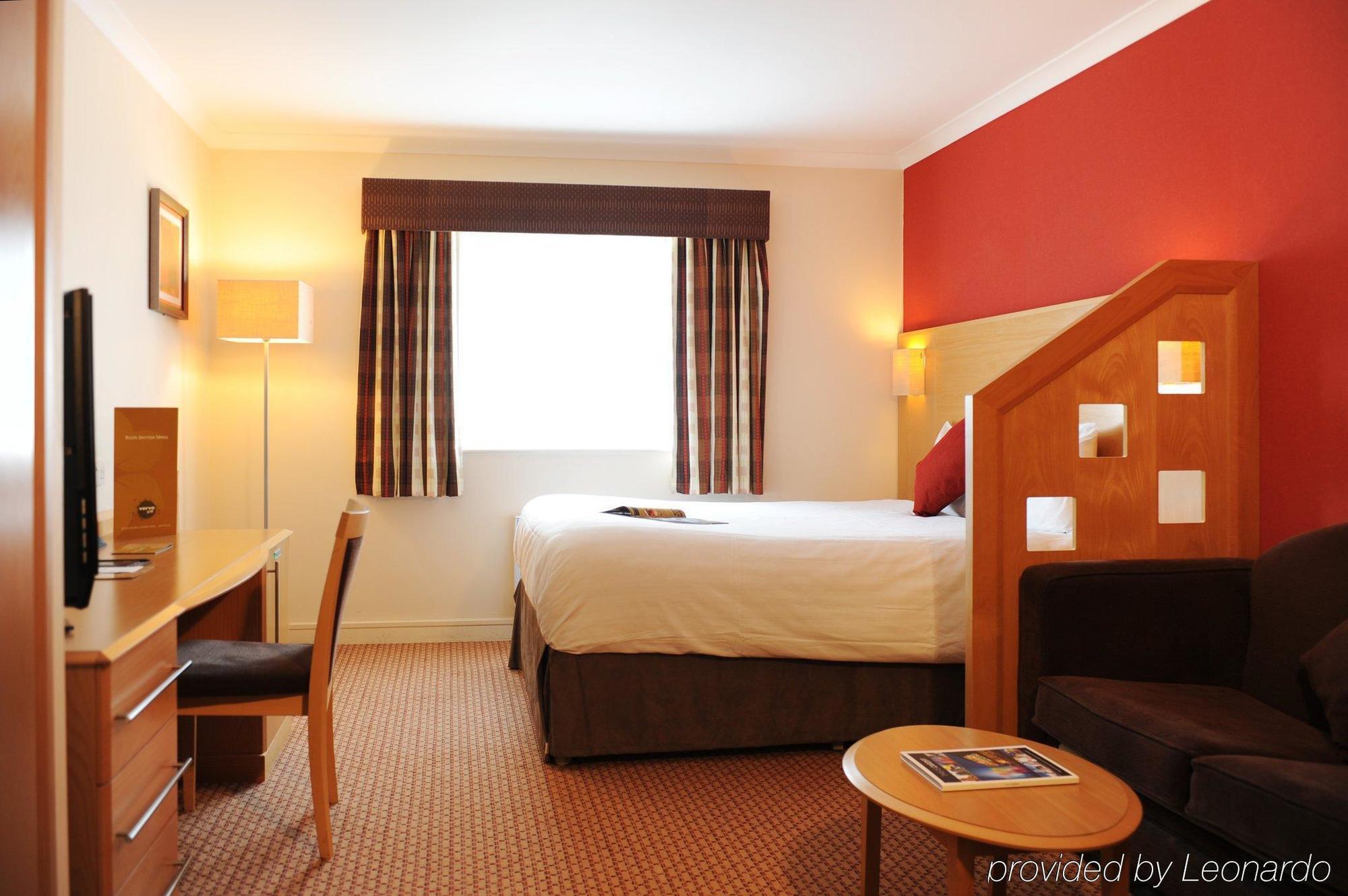 Hotel Village 4*