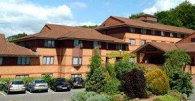 Hotel North M4 Jct 32, An Ihg 3*
