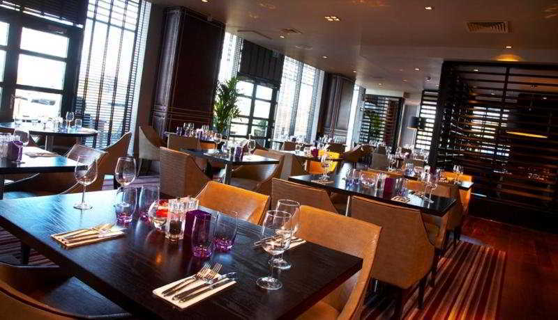 Village Hotel 4*