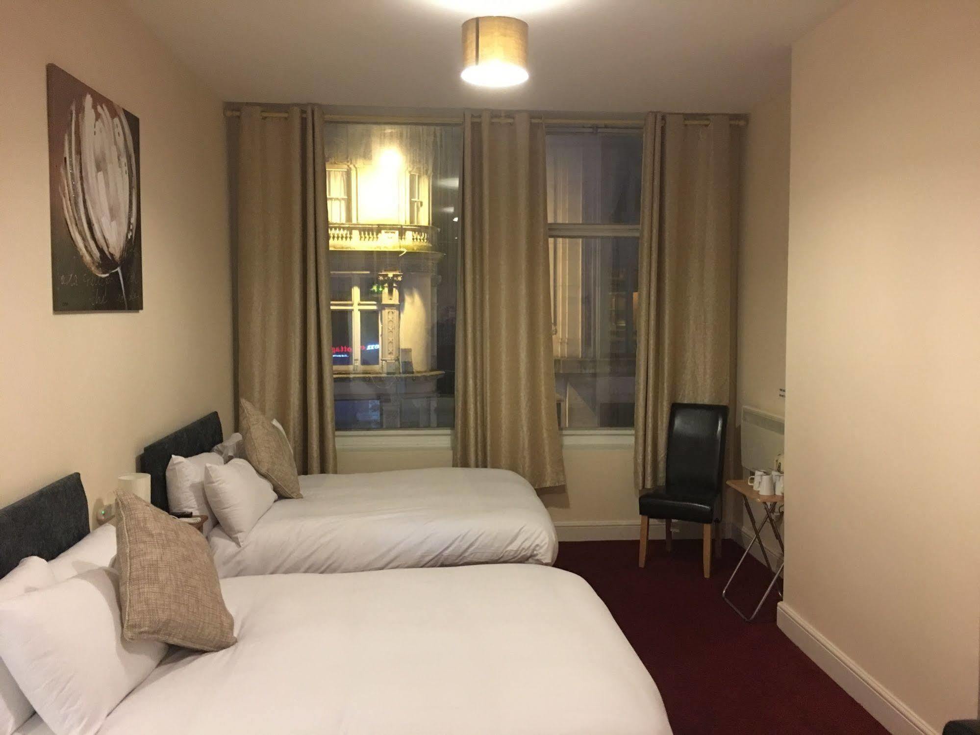 Ml Hotel 2*