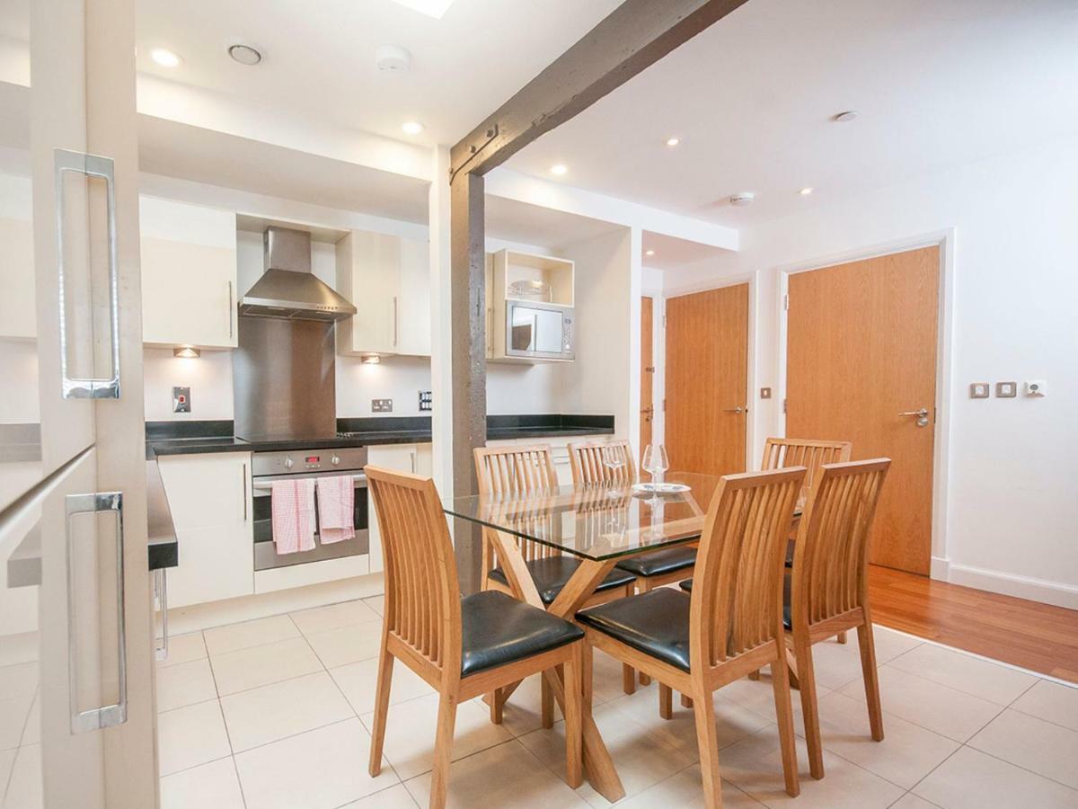 Apartment Modern In The Centre & By Stadiums Cardiff
