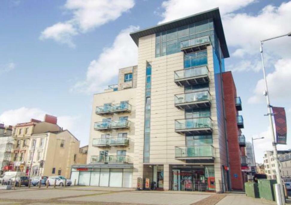 Apartment Quayside In Bay *