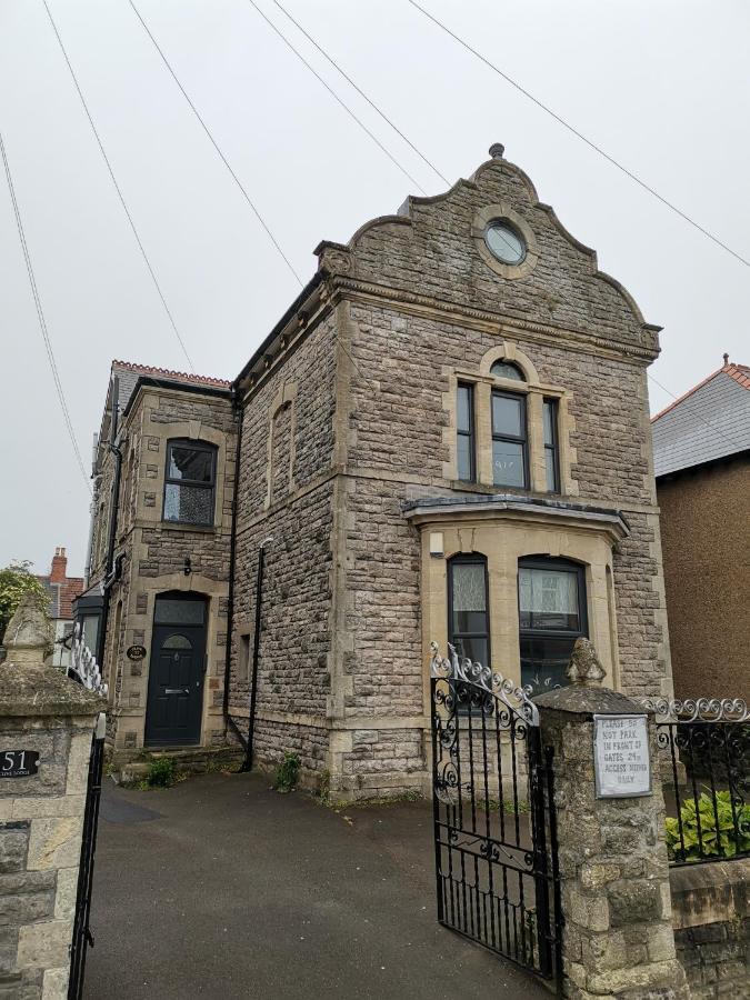 Clive Apartment Cardiff