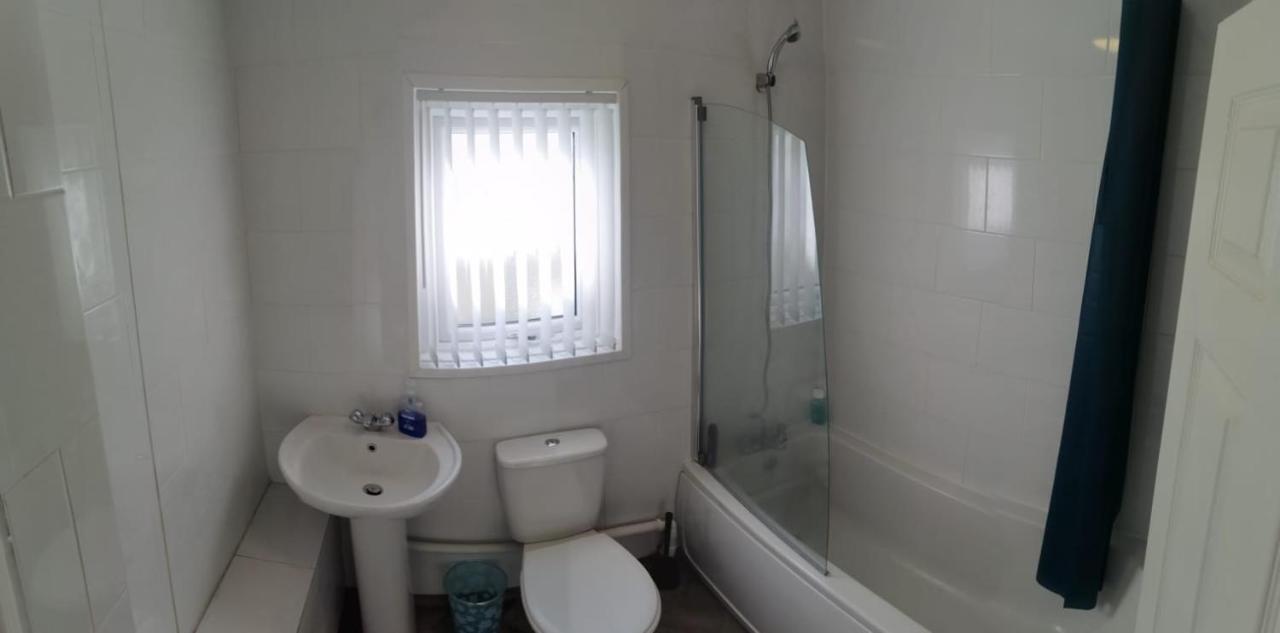 Guest house 36 Paget Street Cardiff