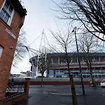 Beauchamp, By Home Host - Cardiff City Centre