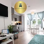 Cardiff City Centre Apartment Private Parking