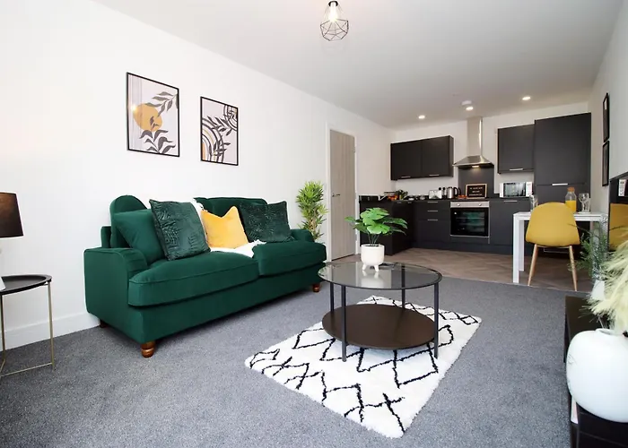 New Modern 1 Bedroom Apartments - Prime Location - By Ekliving Luxe Short Lets & Serviced Accommodation - Cardiff